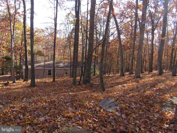 745 Winston Rd, Mathias, WV 26812