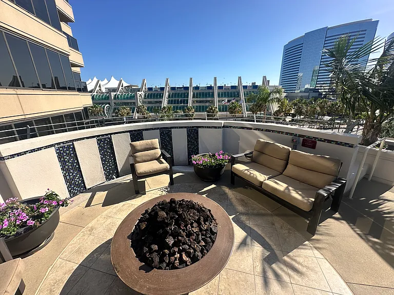 100 Harbor Dr #2206 — Photo 35