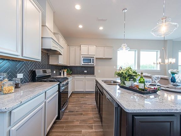 The Benefield - Kitchen