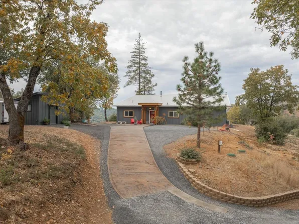 1525 Forest View Ln, Murphys, CA 95247