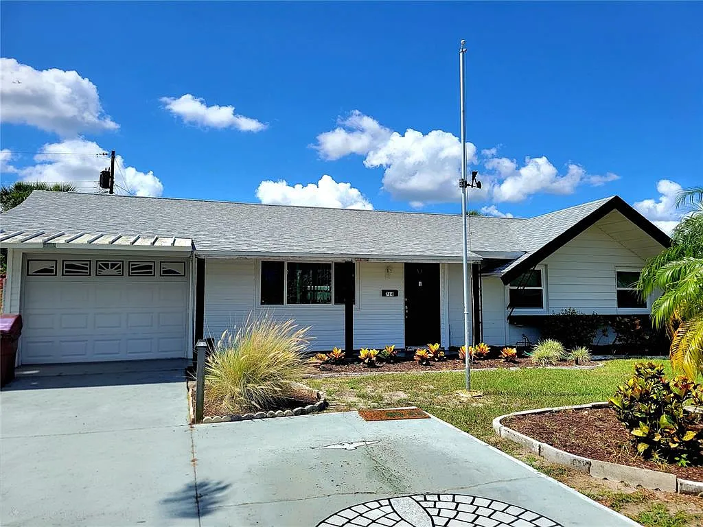 Building Photo - 714 Cypress Pl