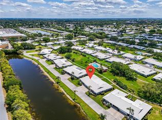 6907 7th Ave W, Bradenton, FL 34209