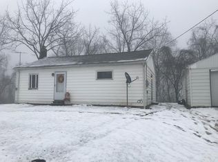 3471 8 Mile Rd, Reader, WV 26167