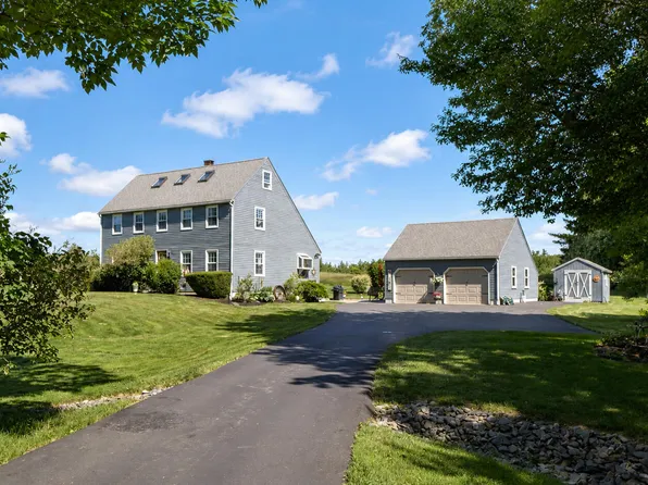 42 Rust Road, Gorham, ME 04038