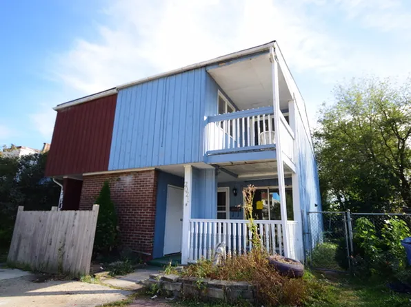 2021 Berkshire Cir Unit F, Carpentersville, IL 60110