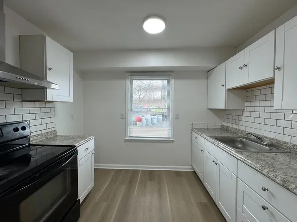 821 Ward Dr #Z4, Lexington, KY 40511