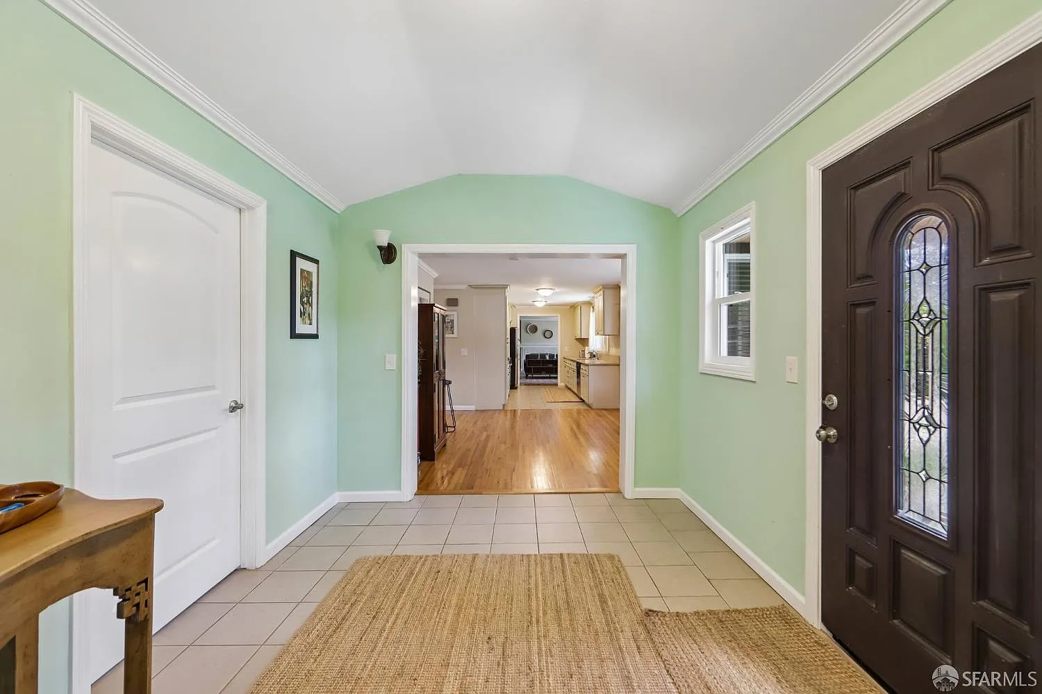 3 bed, 2.0 bath, 1637 sqft, $6,500 — Photo 4