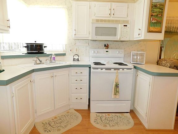 4th image of 41219 Hockey Dr #152