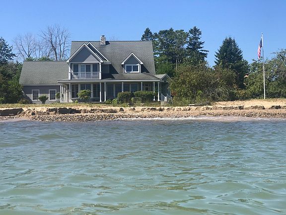 3rd image of 1860 S Sturgeon Point Rd