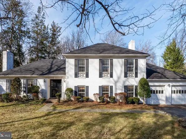 6008 Beech Tree Dr, Alexandria, VA 22310