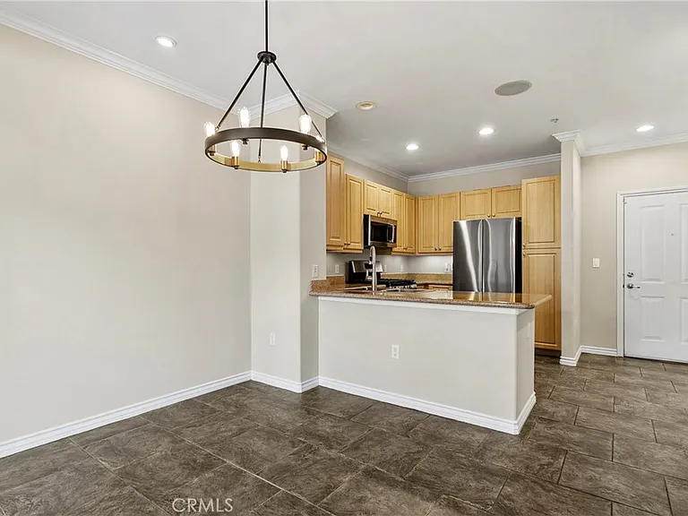 3307 Watermarke Pl — Photo 9
