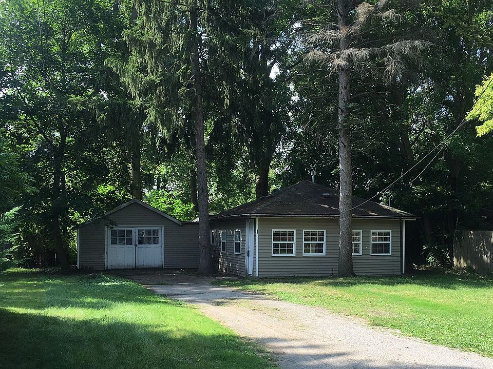 1st image of 504 Eastlawn Dr