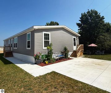 1187 Ironstone Dr, Mount Pleasant, MI, 48858