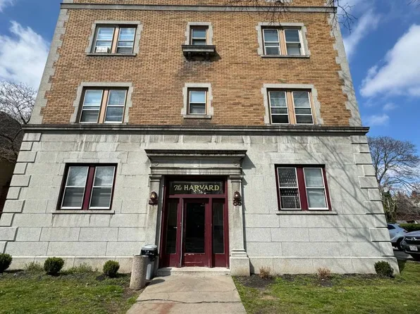 85 Meigs St #3D, Rochester, NY 14607