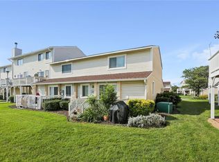 20 Cantamar Ct, Hampton, VA 23664