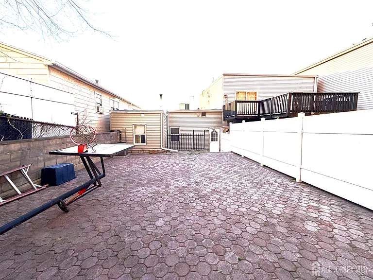 158 Terrace Ave — Photo 21