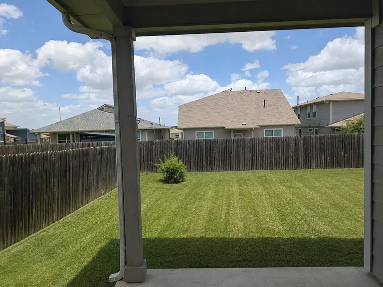 3704 Beechmont Dr — Photo 19