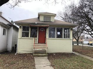 1053 W 104th Pl, Chicago, IL 60643