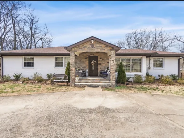 602 Larkin Springs Rd, Madison, TN 37115