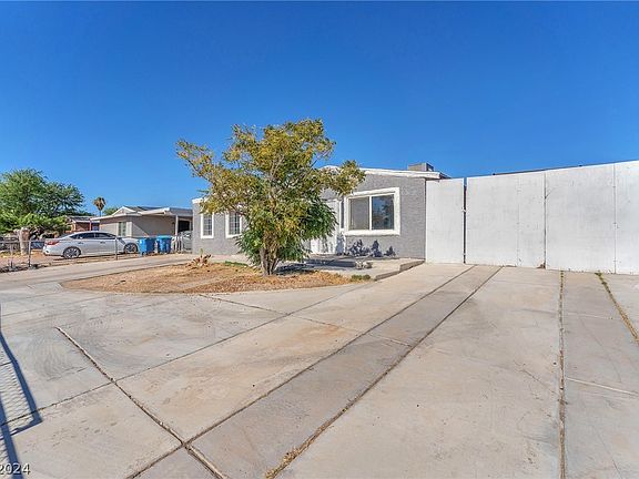 2nd image of 2690 San Marcos St