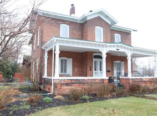 27 Robinson St, North East, PA