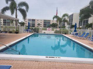 1024 SE 4th Ave APT 403, Dania Beach, FL 33004