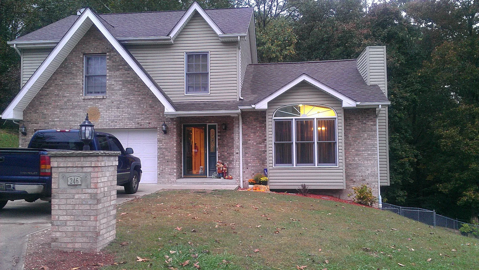 246 Pine Cir photo 1