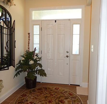 2nd image of 1006 Coronet Ln