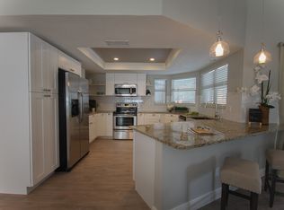 105 Running Horse Rd, Seffner, FL 33584