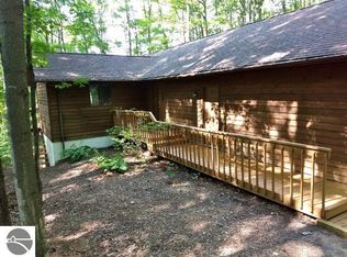 7072 Rue De Montagne, Mancelona, MI 49659