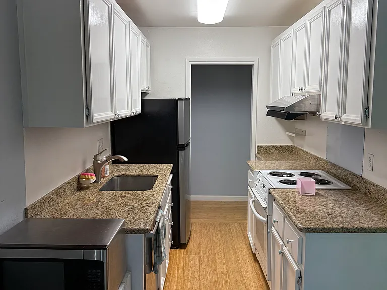 280 Easy St #306 — Photo 4