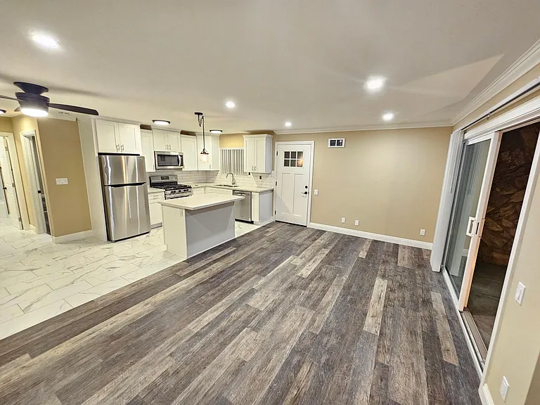 1790 Diamond St — Photo 19