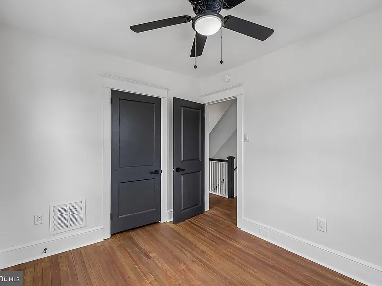 114 Conestoga Rd — Photo 39