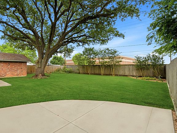 5th image of 5015 Lymbar Dr