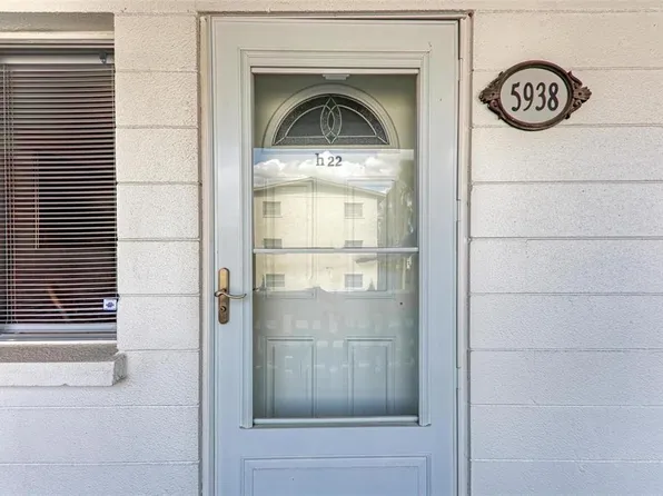 5938 Welcome Rd #H22, Bradenton, FL 34207