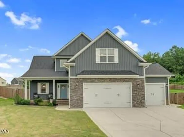 79 Buckhaven Ct, Holly Springs, NC 27540