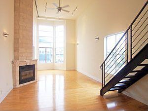 Living :: Railroad Lofts 8
