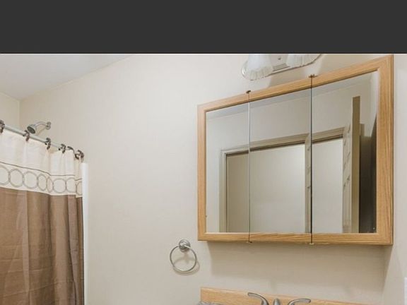 5th image of 1255 Toolik Dr