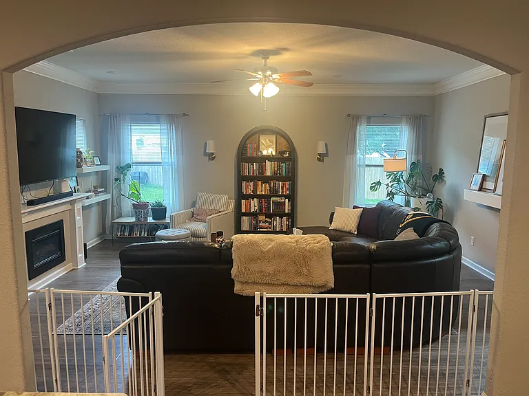 1354 Elm View Ave — Photo 12