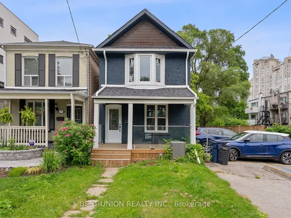 15 Burlington St, Toronto, ON M8V 2L1