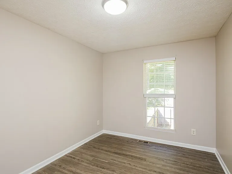 4059 Browne Ct — Photo 15