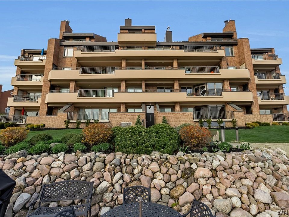 1st image of 40 Waterfront Cir #401
