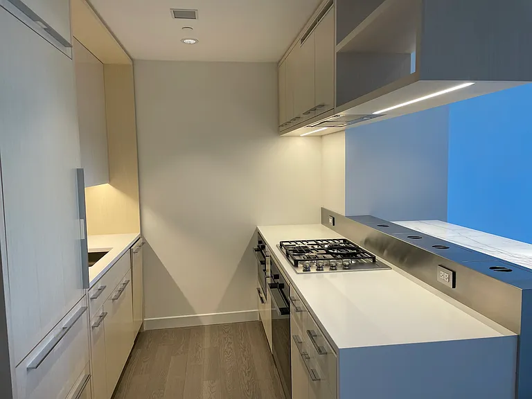 252 South St #30F — Photo 4