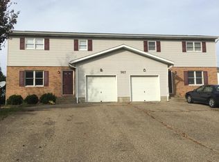 378 Rose Ln #B, Zanesville, OH 43701