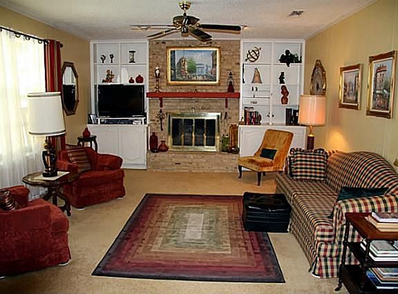 2nd image of 2418 Ingleside Dr