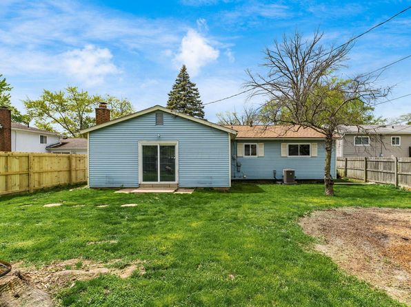 2594 Hubbell Rd, Columbus, OH 43232