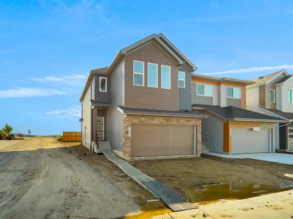 8707 183rd Ave NW, Edmonton, AB T5Z 0S8