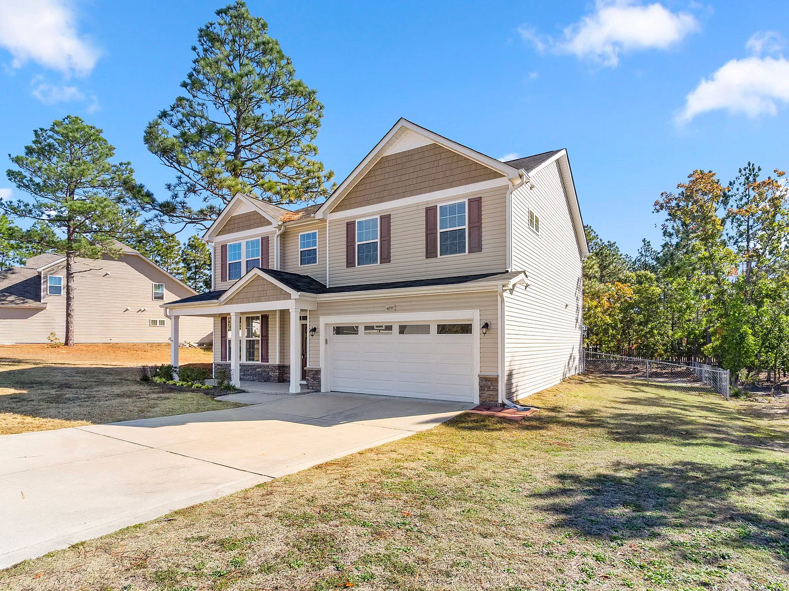 4095 Irwin Drive - AH — Photo 2