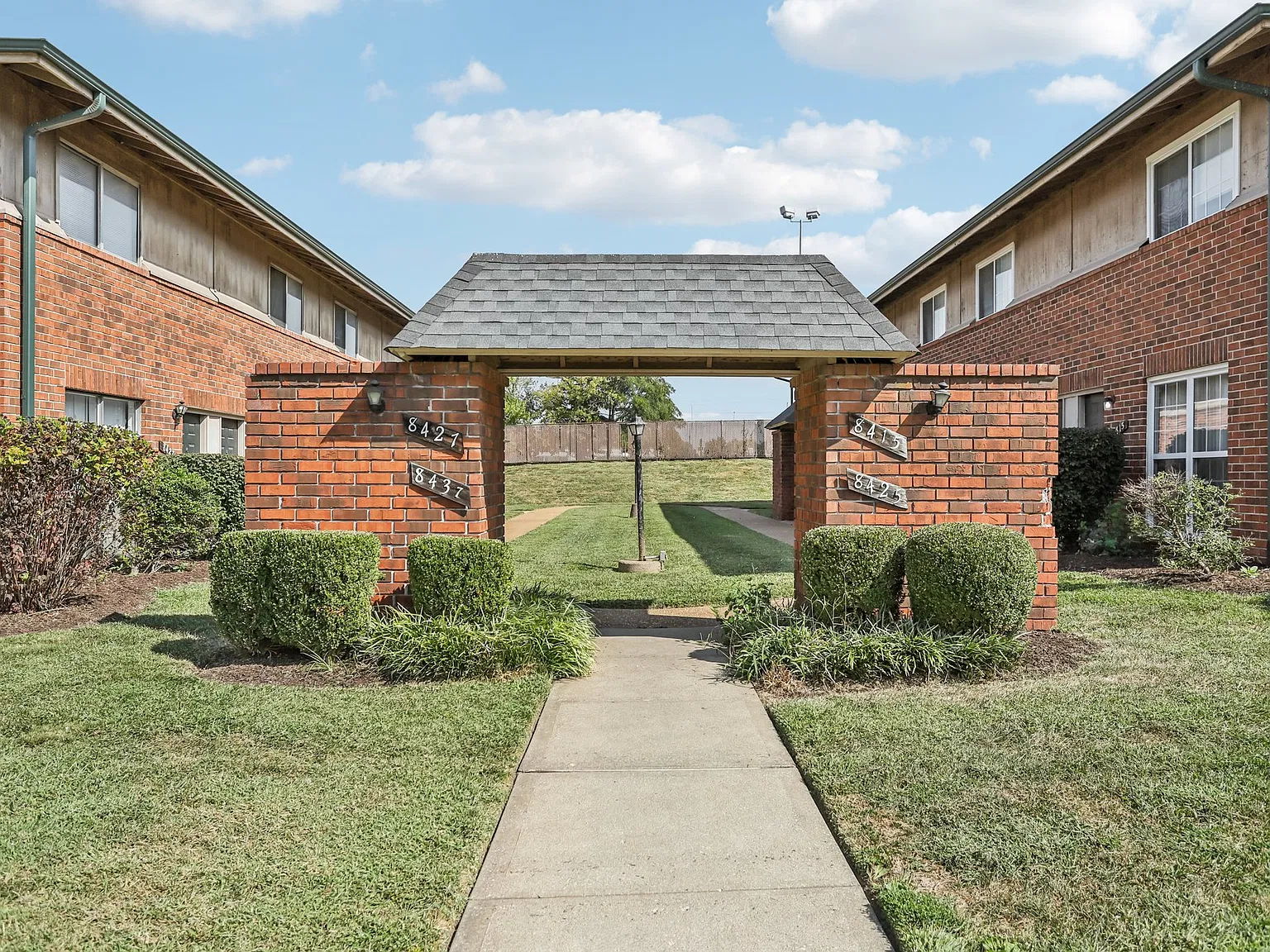 Trotwood Downs — Photo 1