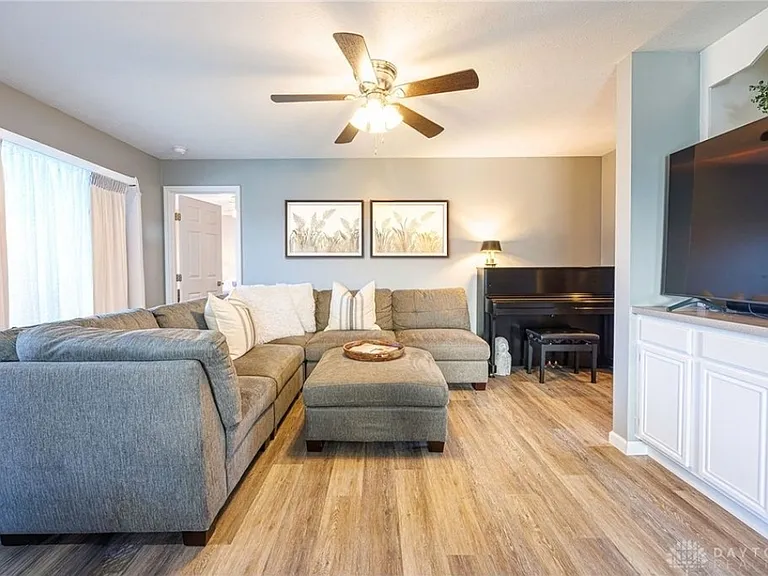 1528 Spinnaker Way — Photo 13